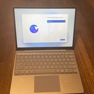 Microsoft surface go 2, silver